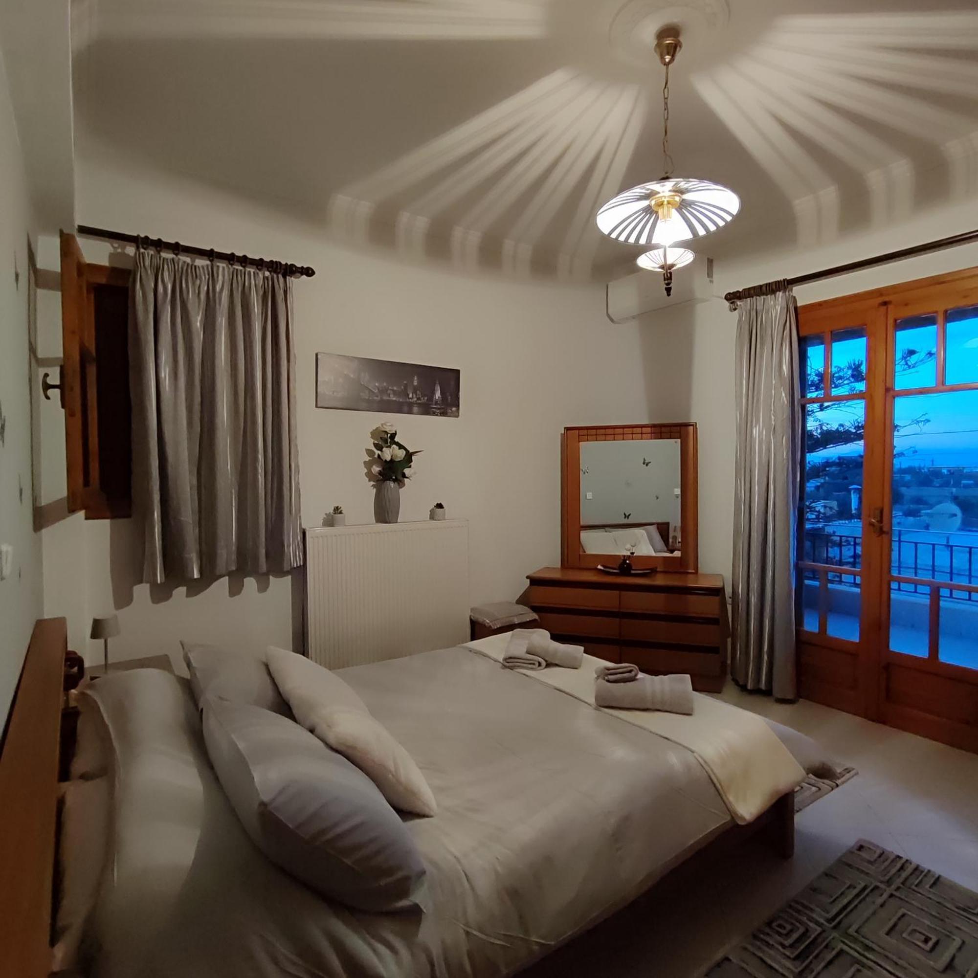 Christina'S House Apartment Kipseli  ภายนอก รูปภาพ